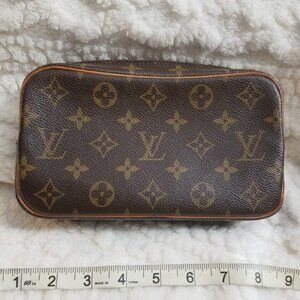 LV MAKEUP BAG